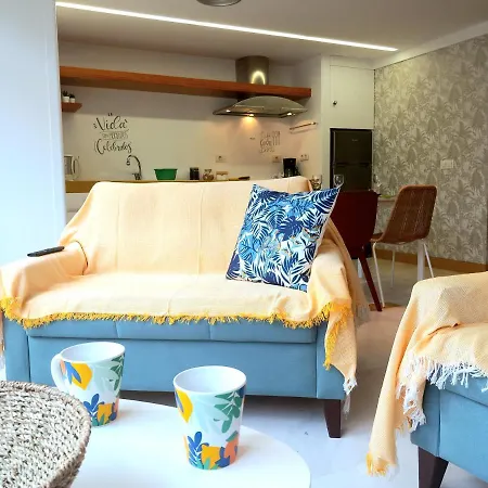 Tropical House Near Beach&yumbo Apartamento